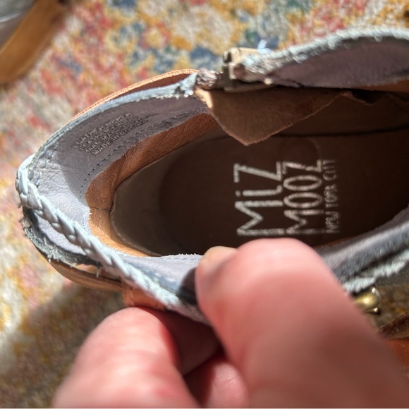 Miss Mooz - leather ankle booties. Size 7.  Very little wear.  Nice rubber sole. - Picture 4 of 4